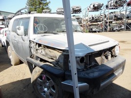 2007 TOYOTA FJ CRUISER SILVER 4.0L MT 4WD Z18290